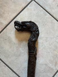 Bastone a forma di drago
