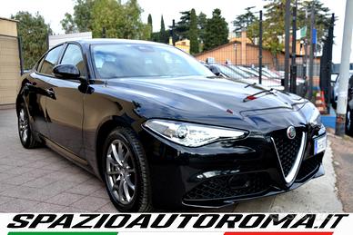 Alfa Romeo Giulia 2.0 200CV AT8 NAV LED RCAM PDC *