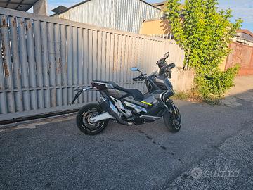 Honda  X-ADV 750 (Modello 2018)