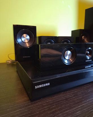 Lettore DVD/ impianto audio 5.1 Samsung