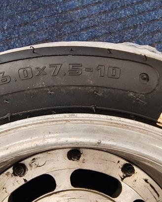Gomme Hoosier per 500 bicilindriche minicar slick