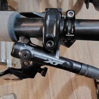 freni MTB Shimano XT flat mount e dischi bca