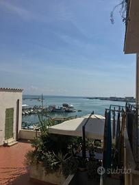 Anzio centro vista mare