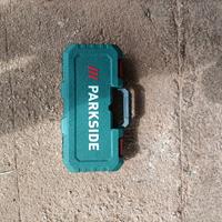 pinza rivettatrice con accessori(Parkside)