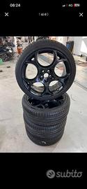 Gomme e cerchi 21” originali Alfa romeo stelvio