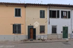CASA INDIPENDENTE A CAMPI BISENZIO