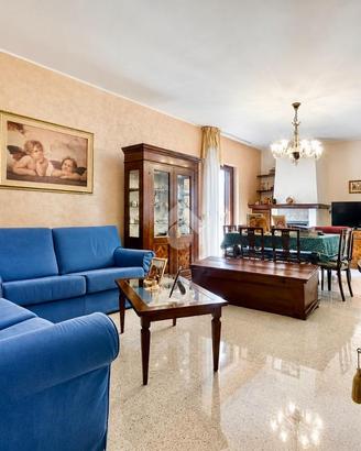4 LOCALI A FOLIGNANO