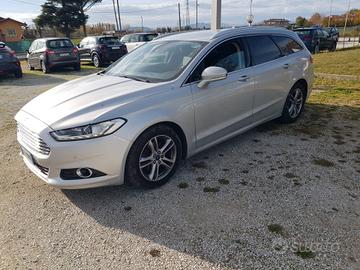 Ford Mondeo 2.0 TDCi 150 CV S&S Powershift Station