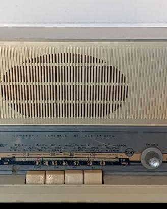 RADIO VINTAGE CGE MOD. SELLER 1616