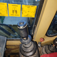 Escavatore 70 quintali gommato