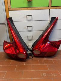 Fari posteriori Nissan Juke