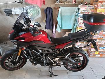 Yamaha tracer 900