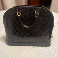 Borsa in vernice blu scuro LV