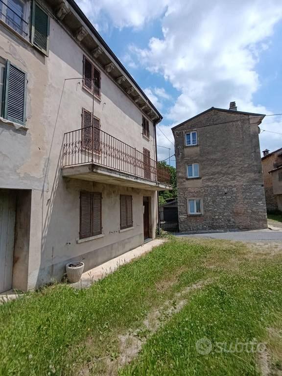 Rustico / Casale di 90 m² con 4 locali a Zavattare - Vista 2