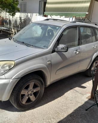 RICAMBI PER  TOYOTA RAV 4