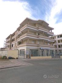 Quadrivanco con cantina e fotovoltaico