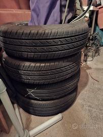 Gomme auto estive usate