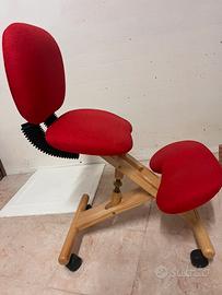 Sedia ergonomica CINIUS  a inginocchiatoio