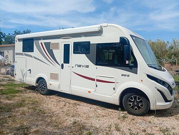 Motorhome MCLOUIS NAVIS 881G