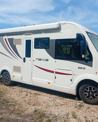 Motorhome MCLOUIS NAVIS 881G