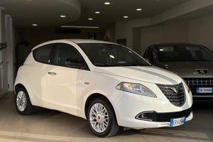 Lancia Ypsilon 1.2 69 CV 5 porte GPL Ecochic Plati