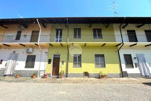 CASA DI CORTE A BOFFALORA SOPRA TICINO