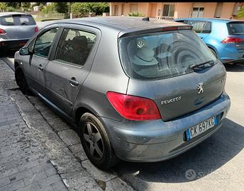 PEUGEOT 307 1.6 16V 5p. XT