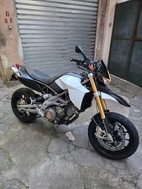 Aprilia Dorsoduro 750