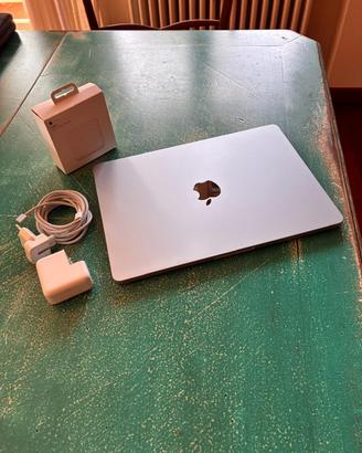 MacBook Air M4 ( 256 GB ) 2- US keyboard-  Nuovo !