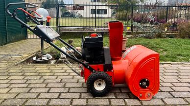 Spazzaneve Ariens ST524