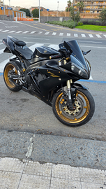 R1 accessoriata mai pista