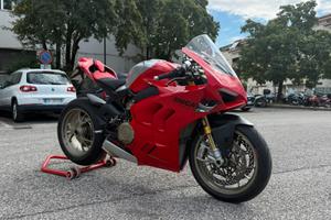 Ducati panigale v4s 2022