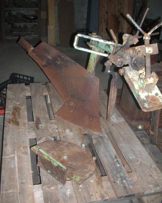 Aratrino per motocoltivatore da hp 13 a hp 21