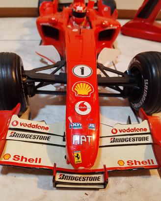 macchina Ferrari telecomandata