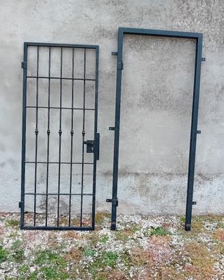 Porta in ferro battuto completa
