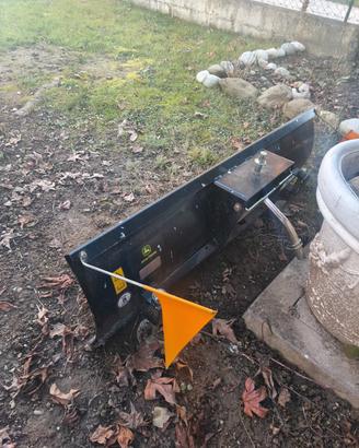 pala neve per trattorino tagliaerba 