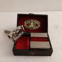 Antico Rasoio Ever Ready con scatola originale