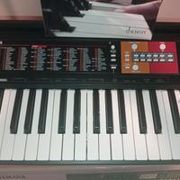 Tastiera Musicale Yamaha con Supporto