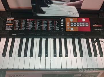 Tastiera Musicale Yamaha con Supporto