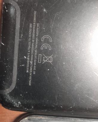 N.5 Telefoni cellulari con display rotto