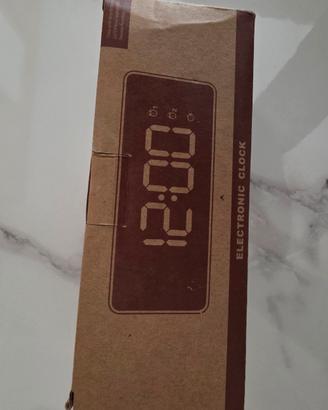 ⏰ sveglia DIGITALE