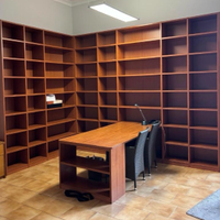 Libreria e scrivania da studio