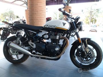 Triumph Speed Twin 1200