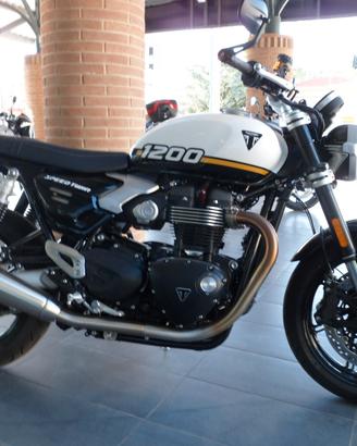 Triumph Speed Twin 1200