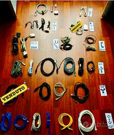 Cavi usb FireWire Ethernet DVI  RJ45 adattatori