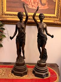 Coppia di statuine in bronzo del 1800