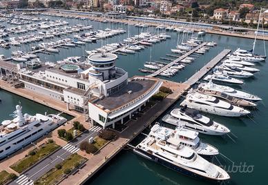 Posto barca - marina di loano