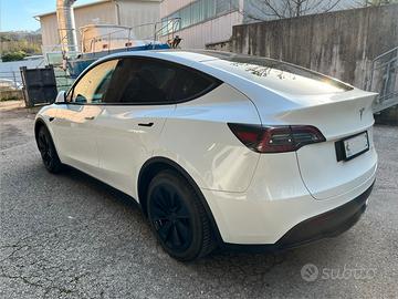 Tesla Model Y Long Range Dual Motor AWD