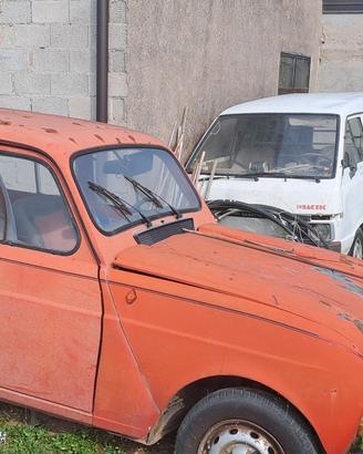 Renault 4 x ricambi