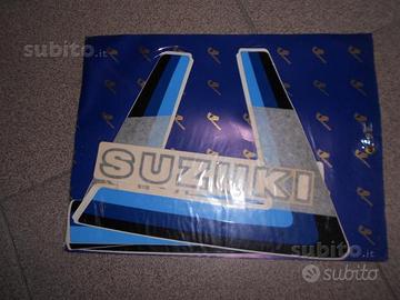Kit adesivi suzuki dr 600 anni 80